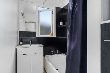 Photo of property in 30a Pooles Road, Greerton, Tauranga, 3112