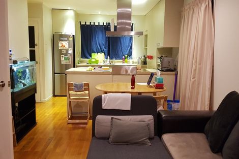 Photo of property in 4 La Trobe Street, Pakuranga Heights, Auckland, 2010