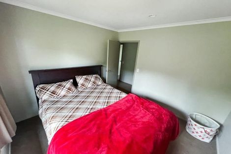 Photo of property in 8 Shirley Place, Huntington, Hamilton, 3210