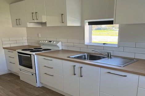 Photo of property in 1 Waimarie Park, Levin, 5510