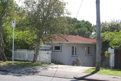 Photo of property in 77 Sunrise Avenue, Murrays Bay, Auckland, 0630