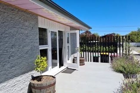 Photo of property in 77 Aylesford Street, Mairehau, Christchurch, 8013