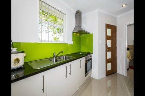 Photo of property in 30c Pinedale Place, Henderson, Auckland, 0610