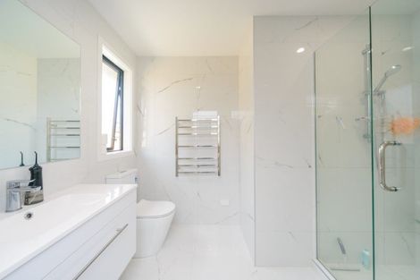 Photo of property in 94 James Line, Kelvin Grove, Palmerston North, 4414