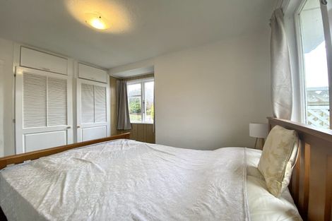 Photo of property in 15 Holdsworth Avenue, Trentham, Upper Hutt, 5018