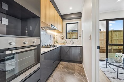 Photo of property in 21 Puia Street, Papatoetoe, 2025