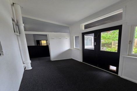 Photo of property in 172 Kawaha Point Road, Kawaha Point, Rotorua, 3010