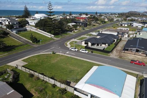 Photo of property in 34 Hanlen Avenue, Waihi Beach, 3611