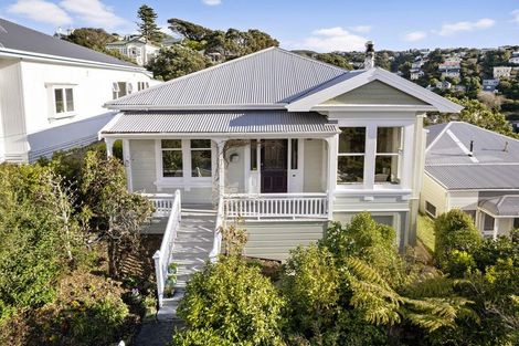 Photo of property in 9 Boundary Road, Kelburn, Wellington, 6012