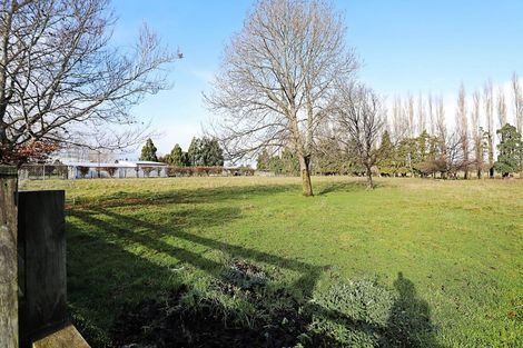 Photo of property in 43 Moore Road, Winton, 9781