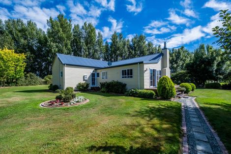 Photo of property in 693 Pleasant Point Highway, Levels, Timaru, 7975