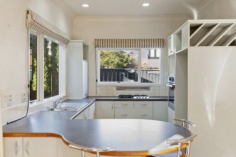 Photo of property in 36 Garden Road, Merivale, Christchurch, 8014