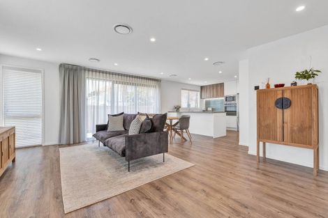 Photo of property in 39a South Road, Blagdon, 4310