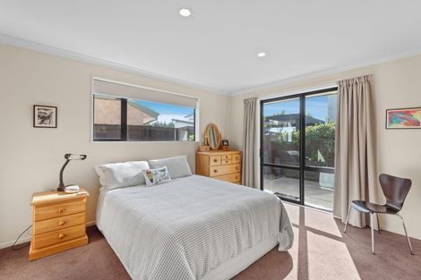 Photo of property in 8 Sandalwood Place, Waimairi Beach, Christchurch, 8083