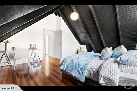 Photo of property in 8 Poplar Road, Stanmore Bay, Whangaparaoa, 0932