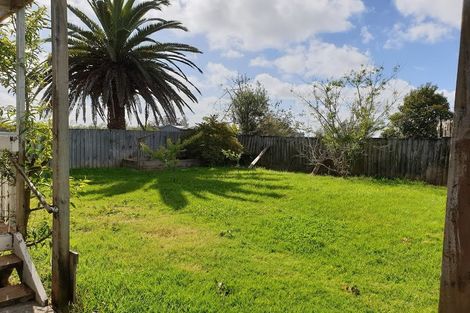 Photo of property in 6/35 Springs Road, Parakai, 0830