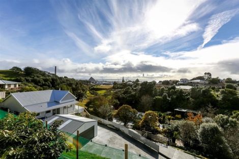 Photo of property in 1/74 South Road, Blagdon, New Plymouth, 4310