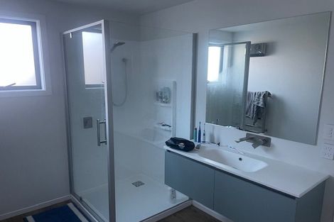 Photo of property in Wooing Tree Vineyard Ltd, 8 Blondie Drive, Cromwell, 9310