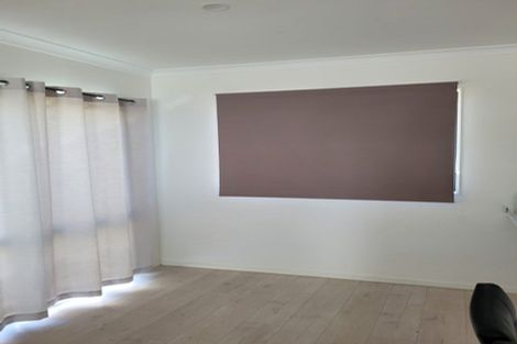 Photo of property in 48a Nikau Street, New Lynn, Auckland, 0600