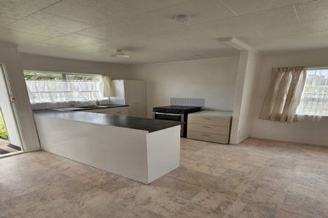 Photo of property in 26 Moire Road, Massey, Auckland, 0614
