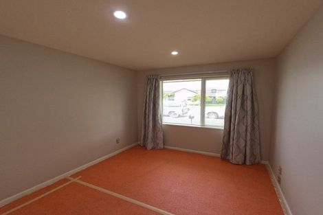 Photo of property in 4a Somerville Crescent, Aidanfield, Christchurch, 8025