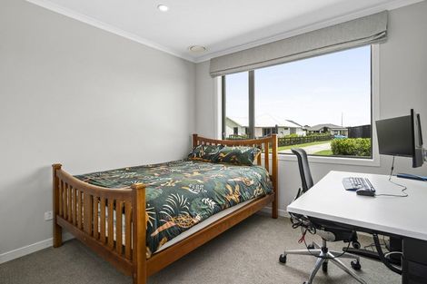 Photo of property in 20 Mike Smith Drive, Cambridge, 3434