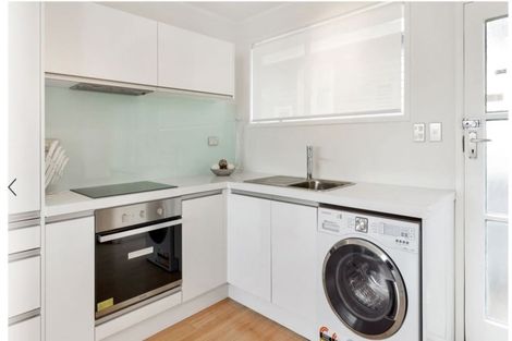Photo of property in 10/11 Kingsway Avenue, Sandringham, Auckland, 1025