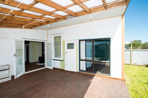 Photo of property in 71 Macdonald Street, Elgin, Gisborne, 4010