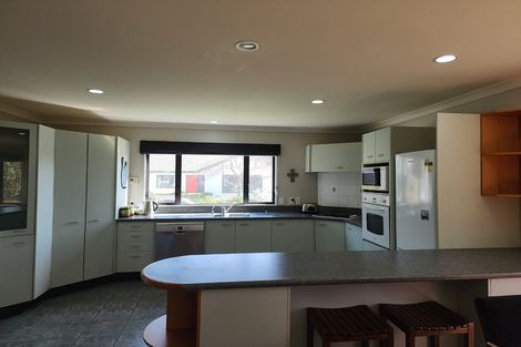 Photo of property in 3 Gybe Place, Whitby, Porirua, 5024