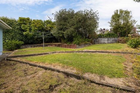 Photo of property in 6 Sardinha Place, Marfell, New Plymouth, 4310