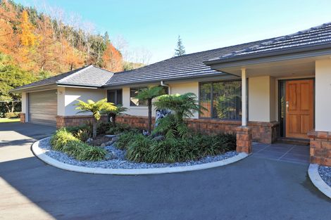 Photo of property in 6 Tussock Place, Stoke, Nelson, 7011