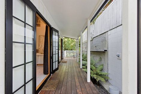 Photo of property in 69 Oxford Street, Lyttelton, 8082