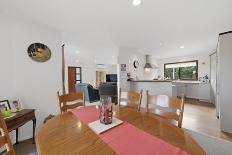 Photo of property in 12 Maggie Place, Ohauiti, Tauranga, 3112