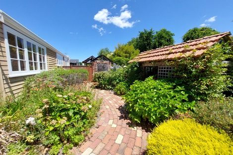 Photo of property in 37 Dalethorpe Avenue, Fairfield, Hamilton, 3214
