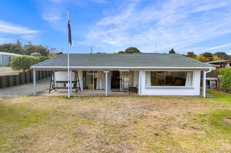 Photo of property in 11 Pinewood Place, Mangawhai Heads, Mangawhai, 0505