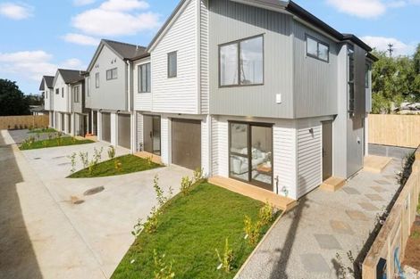 Photo of property in 1/149 Tirimoana Road, Te Atatu South, Auckland, 0602