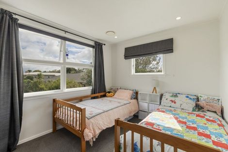 Photo of property in 15 Tarahua Road, Vogeltown, New Plymouth, 4310
