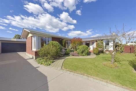 Photo of property in 25 Erin Crescent, Mairehau, Christchurch, 8013