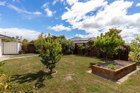 Photo of property in 16 Glover Crescent, Blenheim, 7201