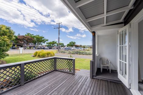 Photo of property in 24 Captain Cook Road, Cooks Beach, Whitianga, 3591