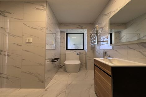 Photo of property in 2/387 Mount Albert Road, Mount Roskill, Auckland, 1041