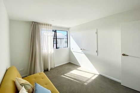 Photo of property in 24 Ivy Nola Way, Henderson, Auckland, 0612
