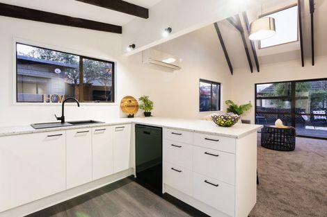 Photo of property in 362 Kaikorai Valley Road, Bradford, Dunedin, 9011