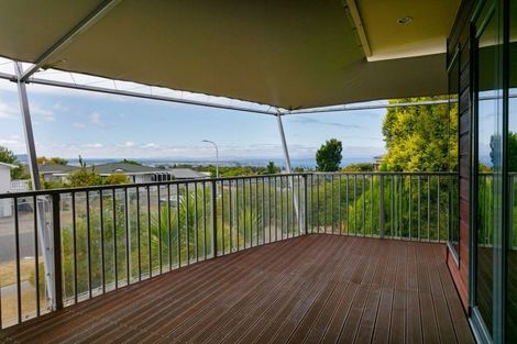 Photo of property in 100 Lakewood Drive, Nukuhau, Taupo, 3330