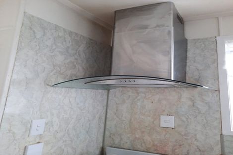 Photo of property in 4 Sabot Place, Massey, Auckland, 0614