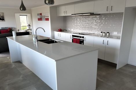 Photo of property in 20 Spinnaker Point, Haruru, 0204