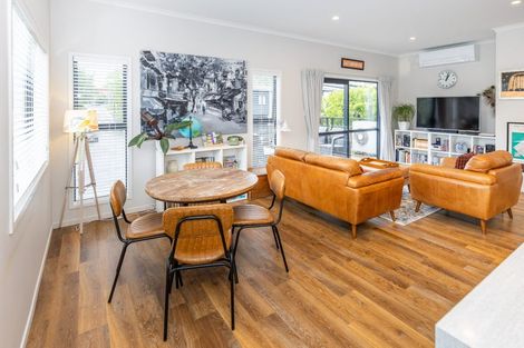 Photo of property in 1/20 Hunter Street, Hamilton Lake, Hamilton, 3204