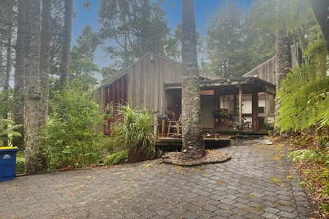 Photo of property in 52 Park Hill Road, Birkenhead, Auckland, 0626