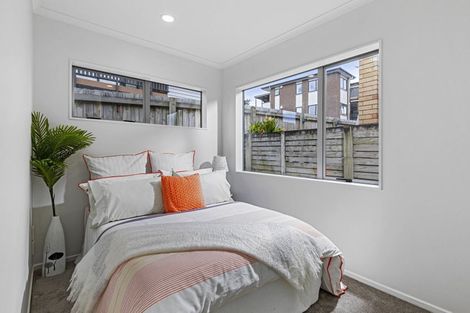 Photo of property in 1/1553 Great North Road, Waterview, Auckland, 1026