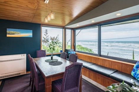 Photo of property in 115 The Parade, Paekakariki, 5034